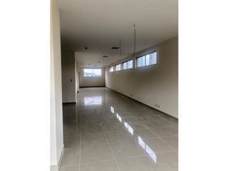 Foto 4 de KENNEDY NORTE CONDOMINIO SAN JOSE OFICINA 85 m2