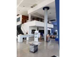 Foto 9 de Venta - Alquiler Local Comercial en Av Francisco de Orellana 1238 m2