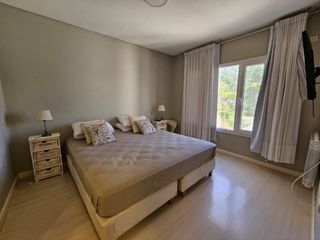 Foto 49 de Neuquen. Alquiler Duplex amoblado 3 dormitorios (suite-vestidor) Barrio Rincon de Emilio