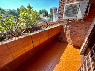 Foto 44 de Se Vende Excelente Casa Cinco ambientes, con 4 Cocheras, posible permuta por menor valor!!