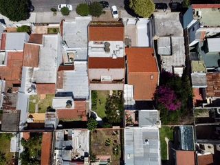 Foto 48 de Se Vende Excelente Casa Cinco ambientes, con 4 Cocheras, posible permuta por menor valor!!