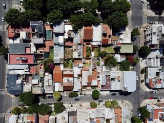 Foto 49 de Se Vende Excelente Casa Cinco ambientes, con 4 Cocheras, posible permuta por menor valor!!