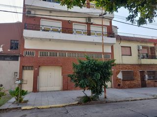 Foto 2 de VENTA • PH• LOMAS DEL MIRADOR • DOS AMBIENTES • PATIO