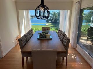 Foto 10 de LA ISLA, NORDELTA. Venta o Alquiler sobre la laguna