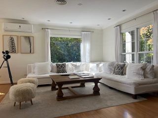 Foto 7 de LA ISLA, NORDELTA. Venta o Alquiler sobre la laguna
