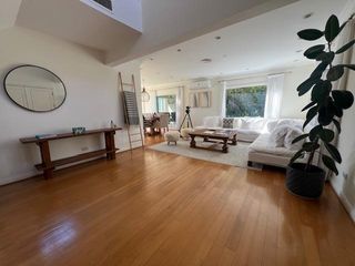 Foto 6 de LA ISLA, NORDELTA. Venta o Alquiler sobre la laguna