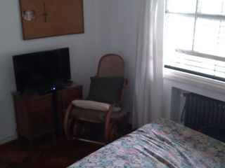 Foto 38 de Casa en Banfield con jardín,  quincho y pileta