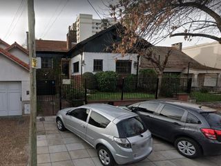 Foto 34 de Casa en Banfield con jardín,  quincho y pileta