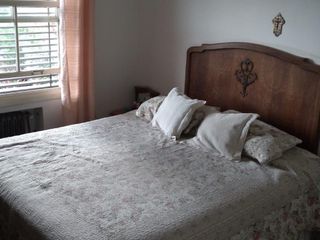 Foto 42 de Casa en Banfield con jardín,  quincho y pileta
