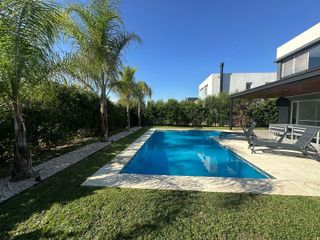 Foto 32 de Alquiler Anual Casa CON MUEBLES en Los Castaños Nordelta Tigre