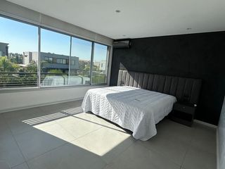 Foto 14 de Alquiler Anual Casa CON MUEBLES en Los Castaños Nordelta Tigre