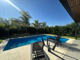 Foto 35 de Alquiler Anual Casa CON MUEBLES en Los Castaños Nordelta Tigre