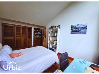 Foto 31 de Venta de casa de 395 m² en Colina Campestre Reservada