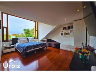 Foto 35 de Venta de casa de 395 m² en Colina Campestre Reservada