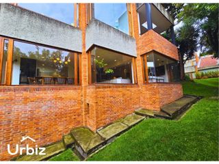 Foto 3 de Venta de casa de 395 m² en Colina Campestre Reservada