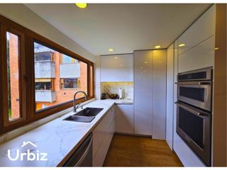 Foto 14 de Venta de casa de 395 m² en Colina Campestre Reservada