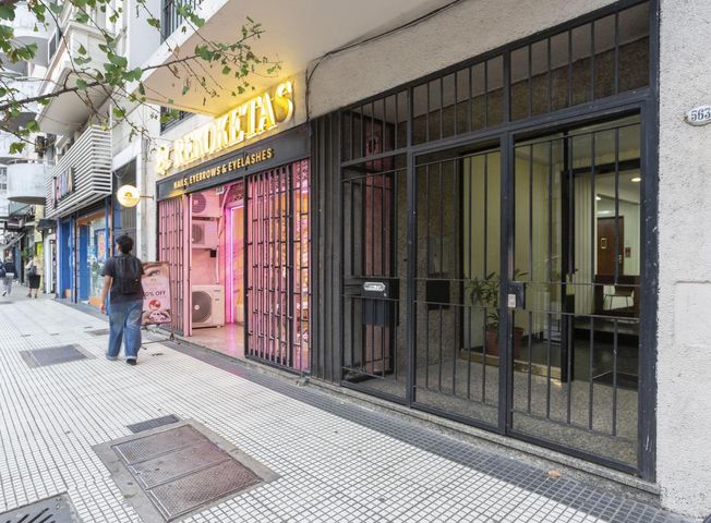 place photo 24
