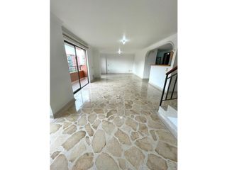 Foto 1 de Apartamento para la venta  envigado zuñiga. Duplex