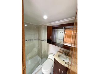 Foto 13 de Apartamento para la venta  envigado zuñiga. Duplex