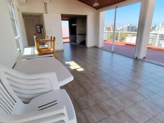 Foto 12 de Departamento en  alquiler de 1 dormitorio con balcón y terraza