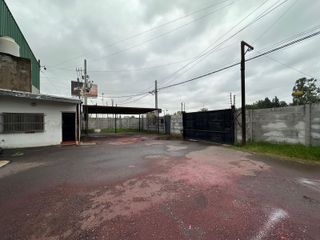 Foto 2 de DEPOSITO EN ALQUILER 1500 M2 TRIANGULO DE SAN EDUARDO KM 33