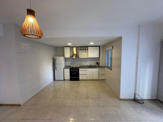 Foto 4 de Alquiler Departamento de 2 ambientes en Parque Chacabuco
