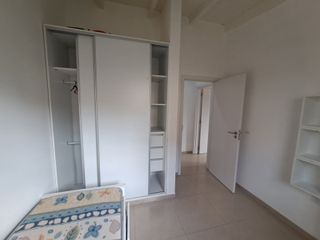 Foto 19 de Casa de dos dormitorios en alquiler. Las Acequias, Roldán