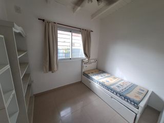 Foto 20 de Casa de dos dormitorios en alquiler. Las Acequias, Roldán