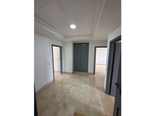 Foto 19 de APARTAMENTO DE 4 HABITACIONES EN VENTA EN ALTOS DE RIOMAR