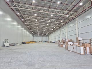 Foto 3 de *VA A DAULE BODEGA  5660 m² ideal CENTRO DE DISTRIBUCION Y LOGISTICA