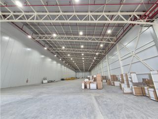 Foto 21 de *VA A DAULE BODEGA  5660 m² ideal CENTRO DE DISTRIBUCION Y LOGISTICA