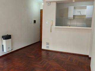 Foto 2 de Venta Dpto 1 Dorm Edif. Lanin VI a mts de NVA CBA