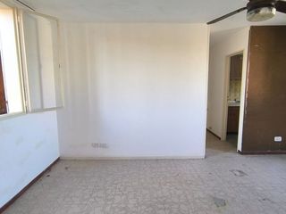 Foto 1 de Venta depto 3 ambientes en barrio cerrado.