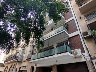 Foto 1 de Imperdible propiedad con patio en recoleta!