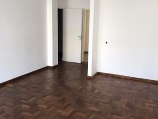 Foto 8 de PISO DE 3 DORMITORIOS CENTRO