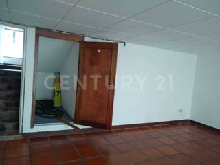 Foto 4 de CASA EN RENTA PARA USO MIXTO EN PASADENA