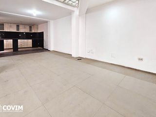 Foto 3 de Casa en Alquiler en Cerro Colorado – Urb. Villa Florida