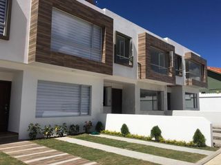 Foto 1 de CASA EN VENTA, SECTOR FYBECA - CHALLUABAMBA