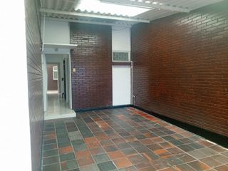 Foto 2 de Casa En Arriendo barrio Castilla Primer Piso