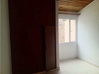 Foto 11 de Casa En Arriendo barrio Castilla Primer Piso