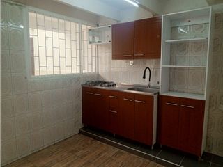 Foto 7 de Casa En Arriendo barrio Castilla Primer Piso