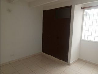Foto 9 de Casa En Arriendo barrio Castilla Primer Piso