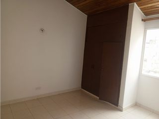 Foto 15 de Casa En Arriendo barrio Castilla Primer Piso