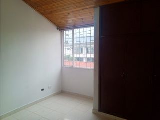 Foto 20 de Casa En Arriendo barrio Castilla Primer Piso