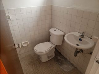 Foto 13 de Casa En Arriendo barrio Castilla Primer Piso