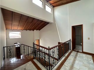 Foto 12 de CASA EN VENTA CONDOMINIO CHIPICHAPE 220M2 5HB 4BÑ 2PPC DP CALI NORTE