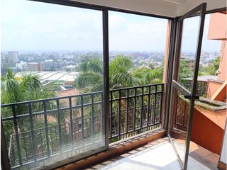 Foto 4 de CASA EN VENTA CONDOMINIO CHIPICHAPE 220M2 5HB 4BÑ 2PPC DP CALI NORTE