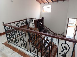 Foto 8 de CASA EN VENTA CONDOMINIO CHIPICHAPE 220M2 5HB 4BÑ 2PPC DP CALI NORTE