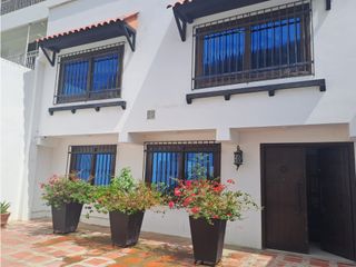 Foto 1 de Venta Casa Salguero