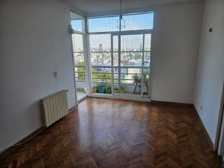 Foto 10 de Alquiler Palermo 3 ambientes Cochera l Amenities Baulera Vigilancia 24 Hs  Rodeado de Jardines  Seguro de caución